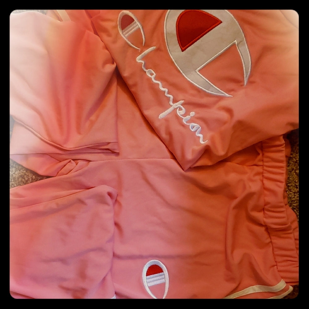 Champion outfit